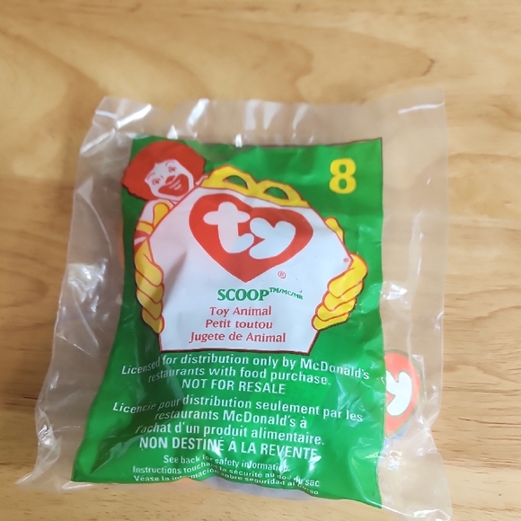 Ty Other - McDonalds Collectible TY Scoop Toy Animal in Green Packaging